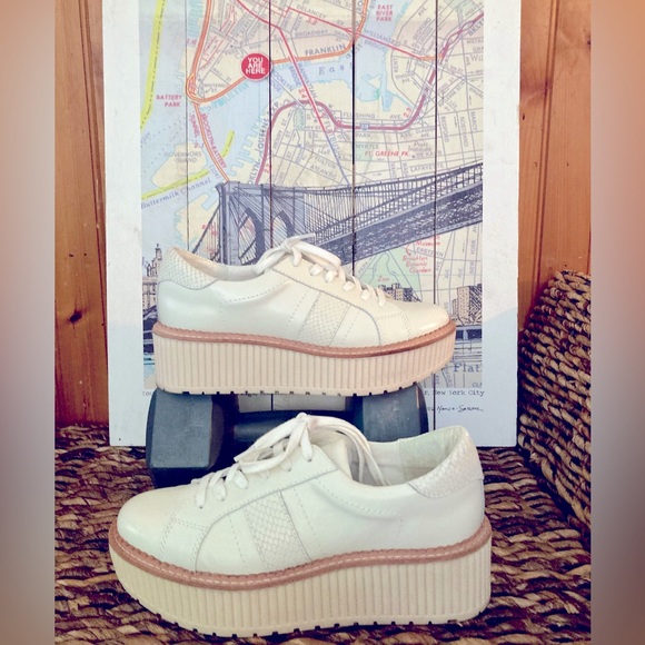 Dolce Vita Shoes - Dolce Vita Tiger Platform Sneakers